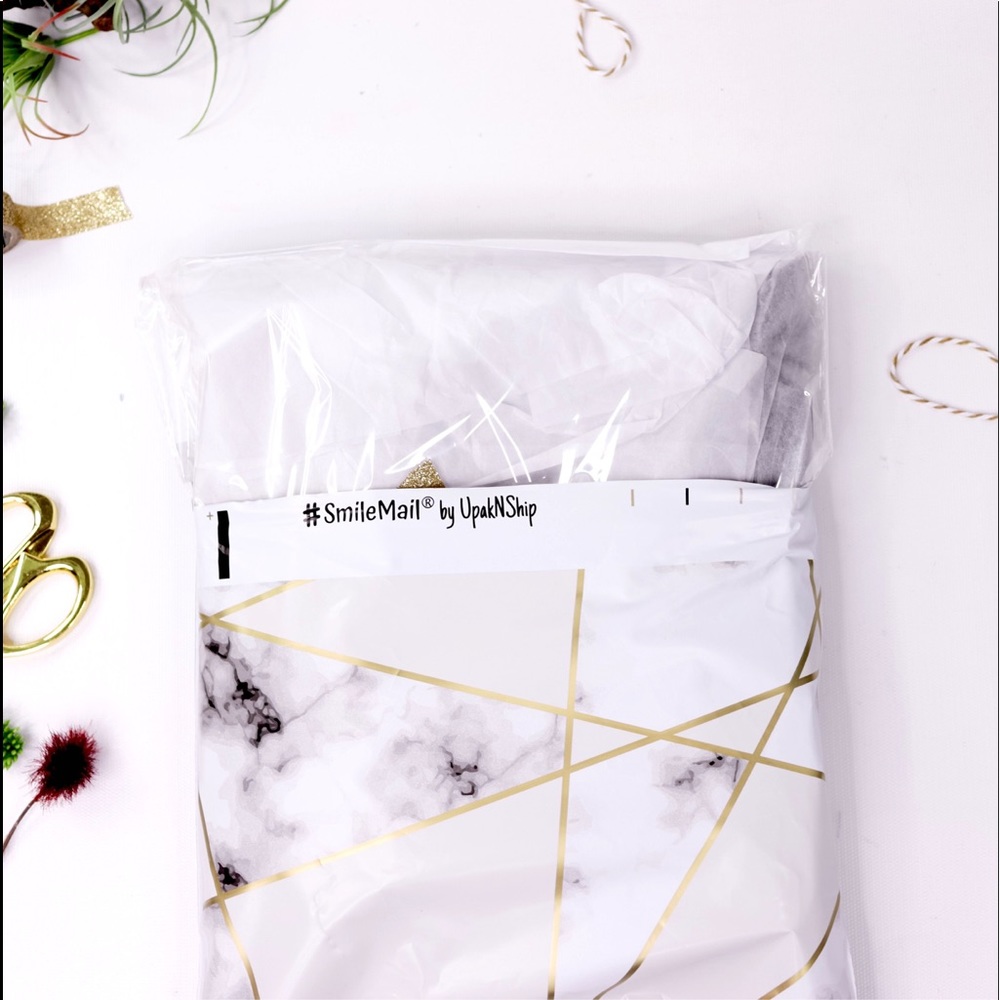 25 10X13 Poly Mailers Marble Shipping Envelopes PRICE IS FIRM - Picture 6 of 6